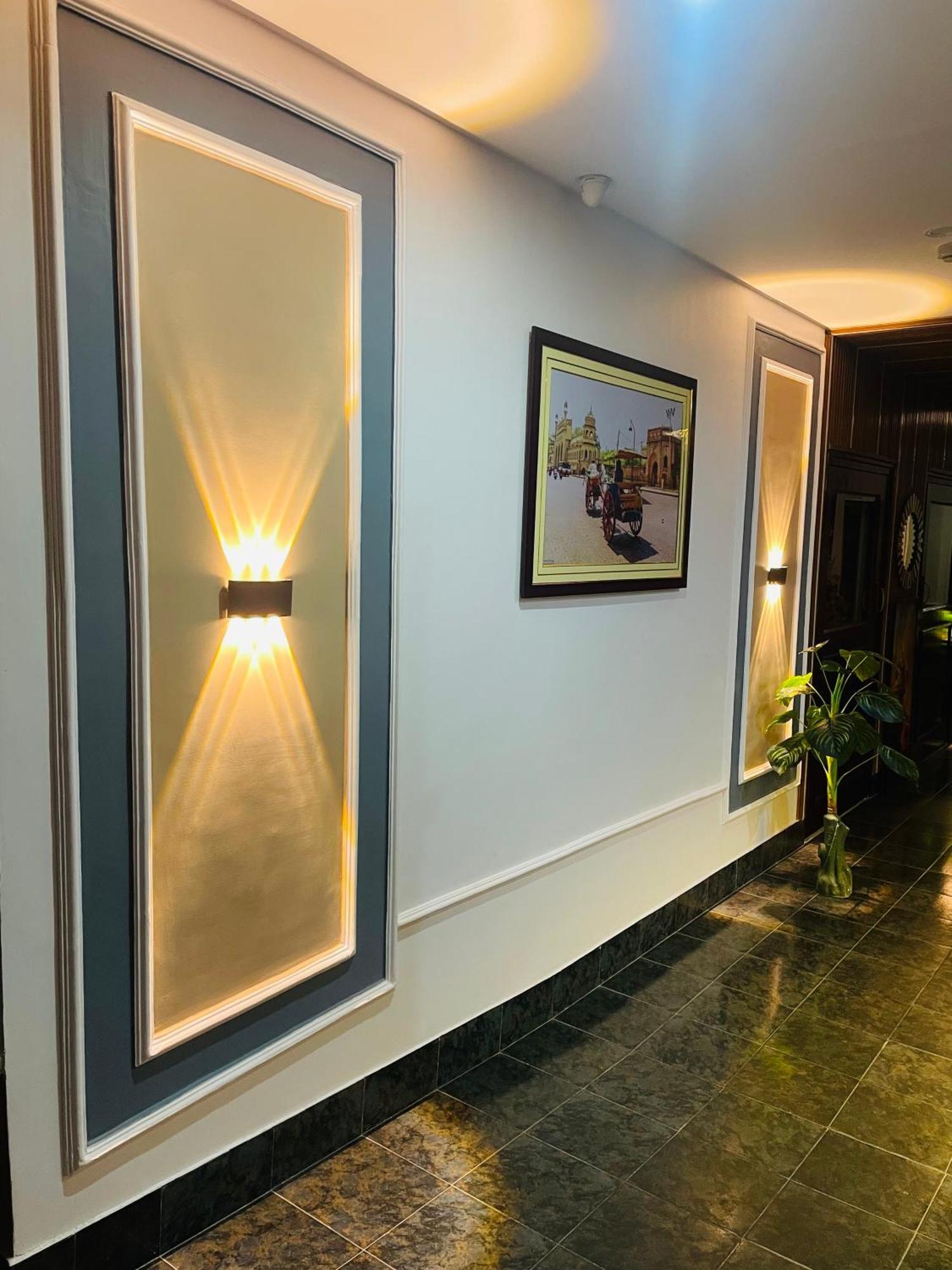 The Royal Presidency Inn Lucknow Exteriör bild